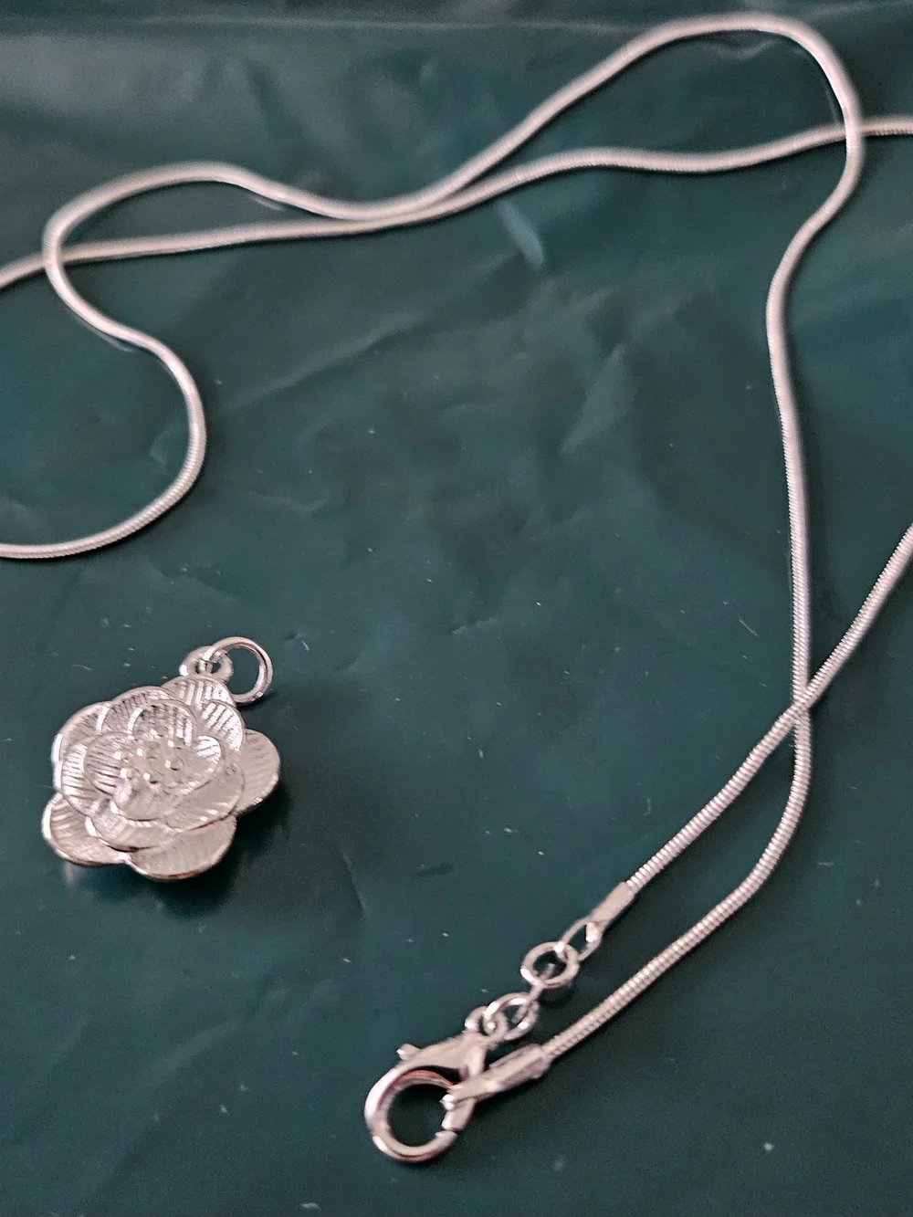 Sterling Silver Floral Pendant Necklace - Silver